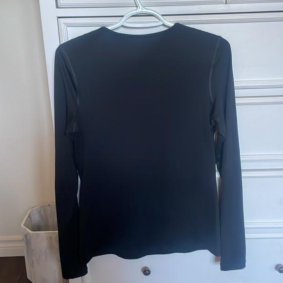 Nike Dri-Fit long sleeve shirt size Small - Picture 3 of 3